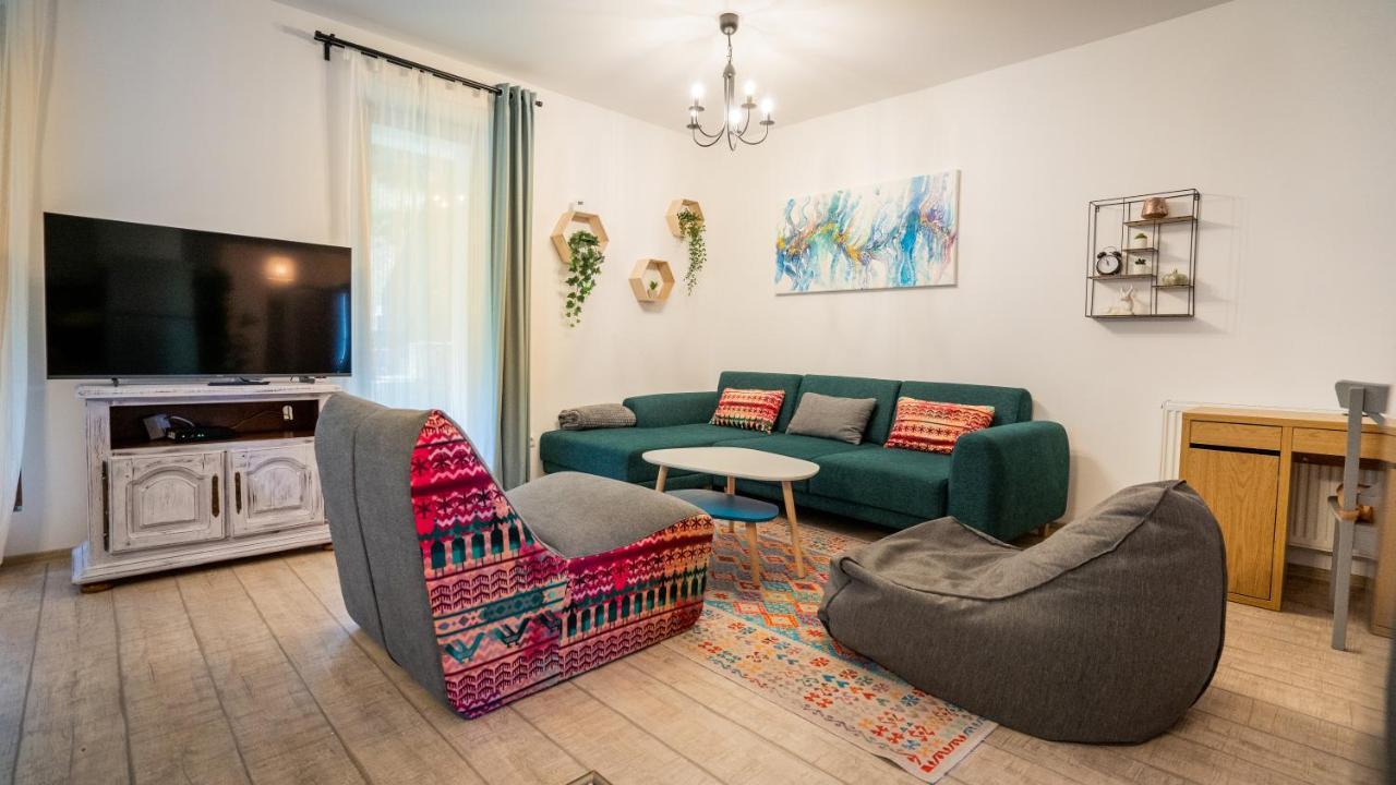 Family Treez Premium Apartments โปยานาบราซอฟ ภายนอก รูปภาพ