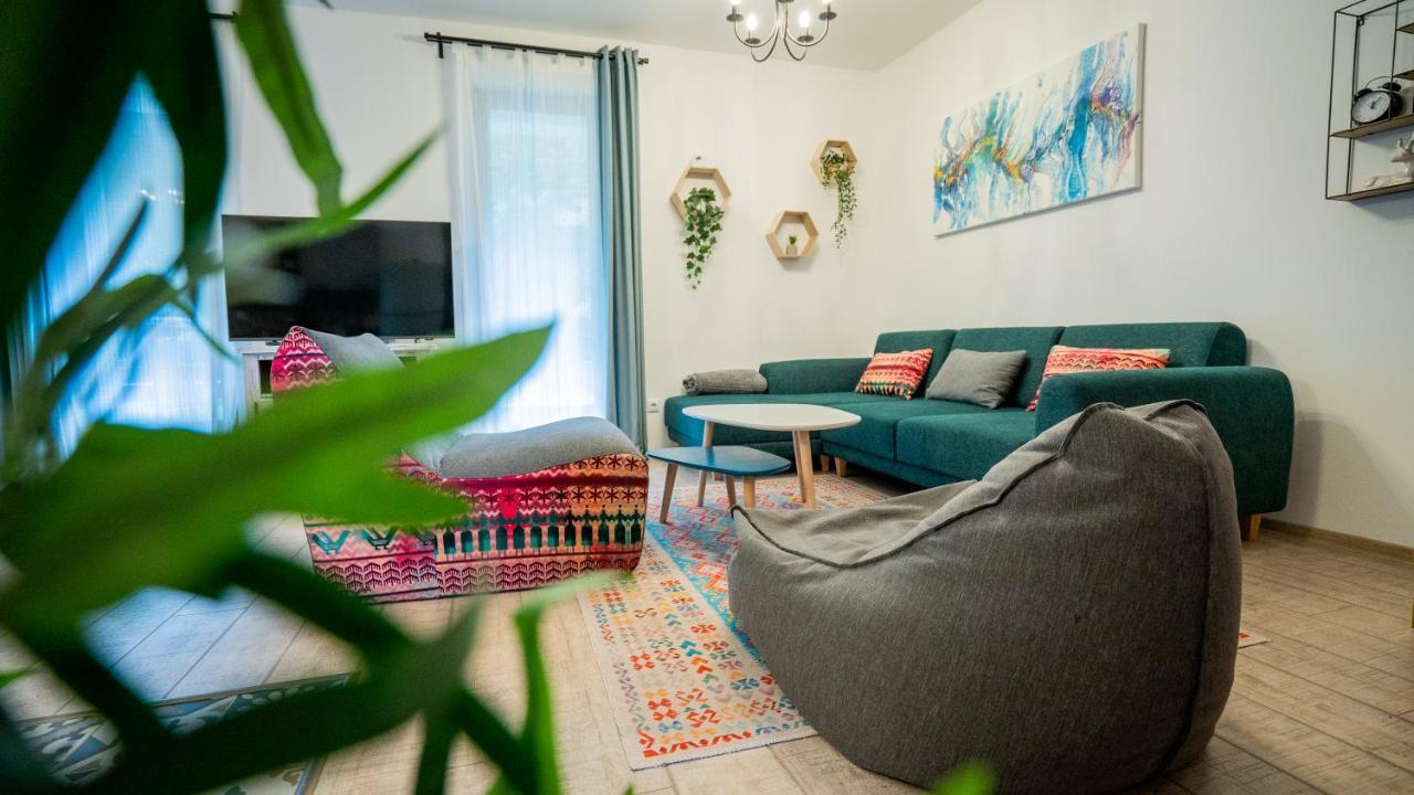 Family Treez Premium Apartments โปยานาบราซอฟ ภายนอก รูปภาพ